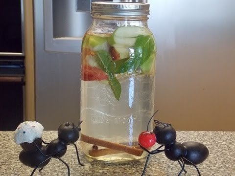 apple infused water